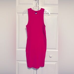 Pink ribbed Old Navy Dress. Size L